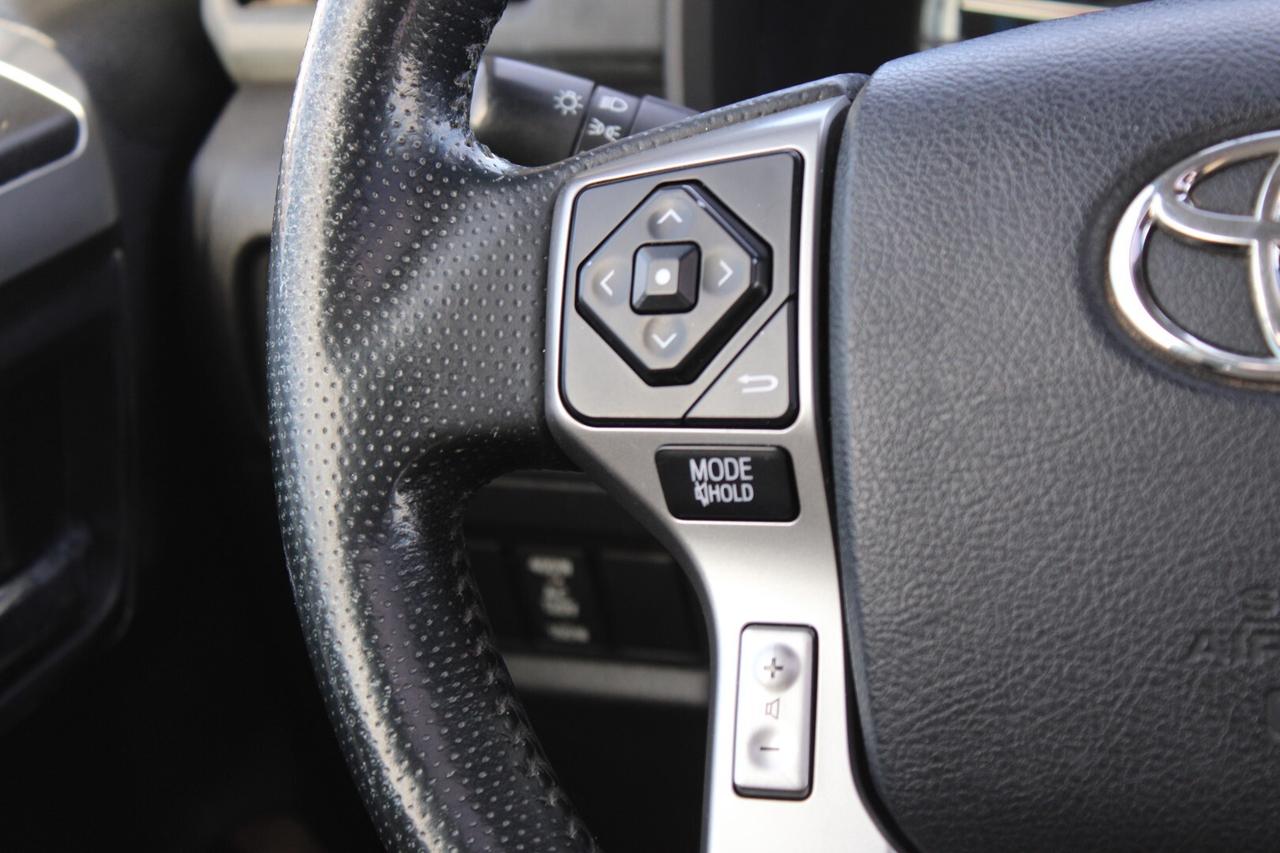 2016 Toyota 4Runner SR5 4WD SR5   LIMITED   SAFETY CERTIFIED Photo
