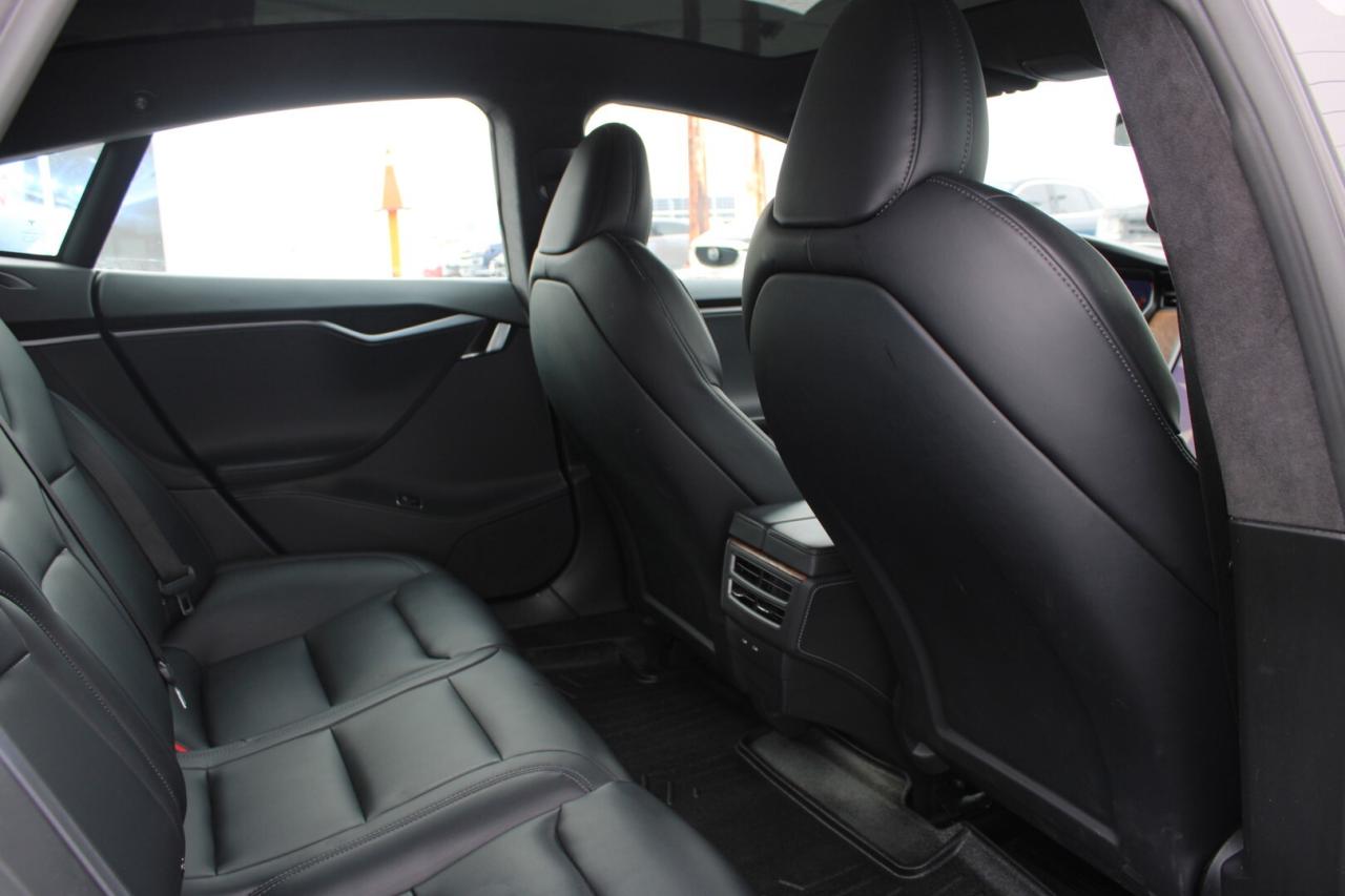 2020 Tesla Model S Long Range Plus Photo