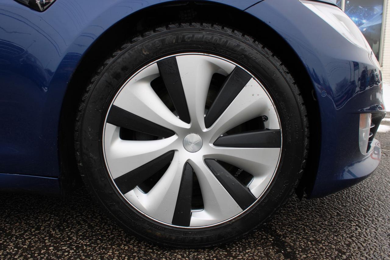 2020 Tesla Model S Long Range Plus Photo