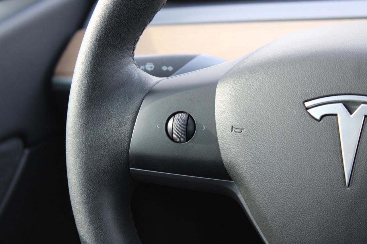 2022 Tesla Model Y Performance   Dual Motor   No Accident   Clean Car Photo