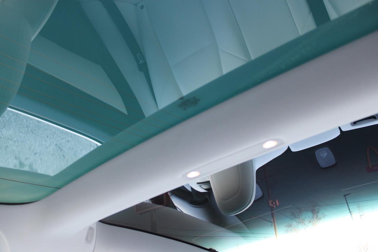 2019 Tesla Model 3 Performance Dual Motor AWD Photo