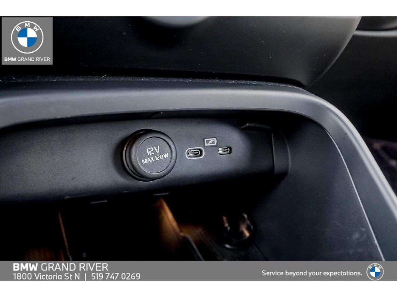 2023 Volvo XC40 B5 Plus Dark Theme 4dr All-Wheel Drive Sport Utility Photo