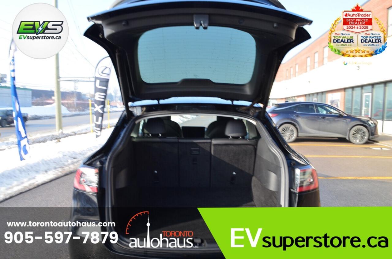 2022 Tesla Model Y PERFORMANCE AT EVSUPERSTORE.CA Photo