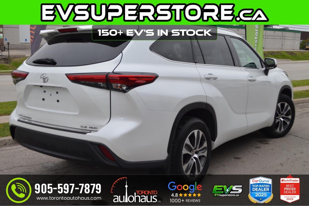 2022 Toyota Highlander XLE I AWD I LEATHER I SUNROOF Photo