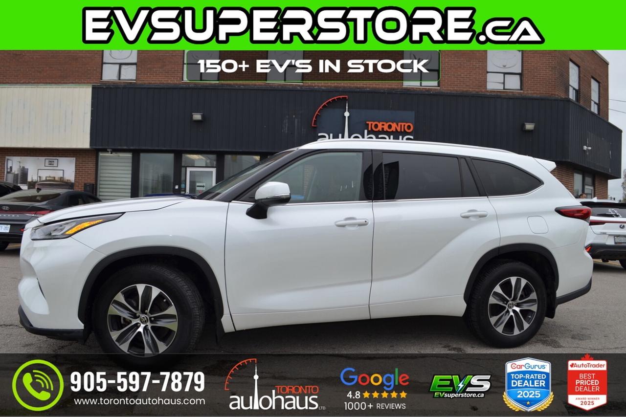 2022 Toyota Highlander XLE I AWD I LEATHER I SUNROOF Photo