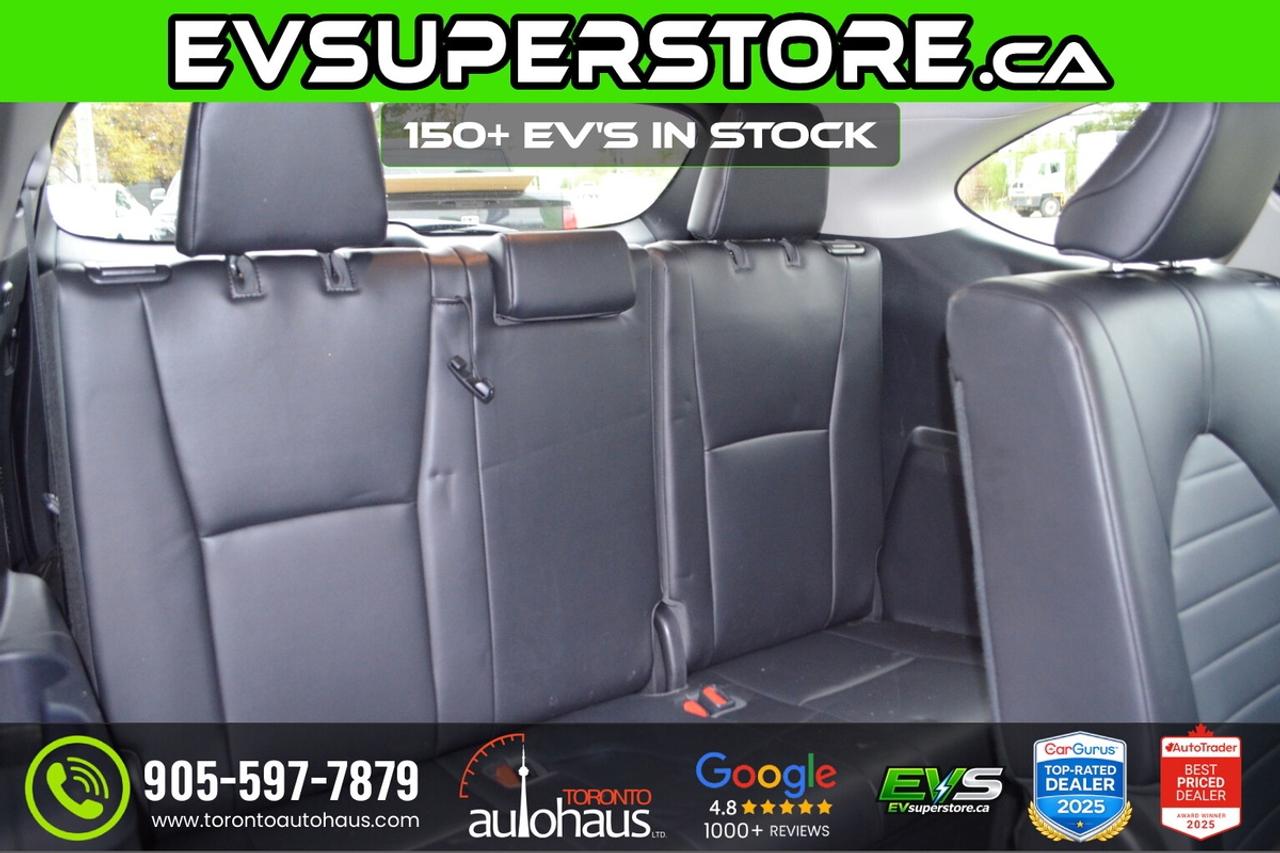 2022 Toyota Highlander XLE I AWD I LEATHER I SUNROOF Photo