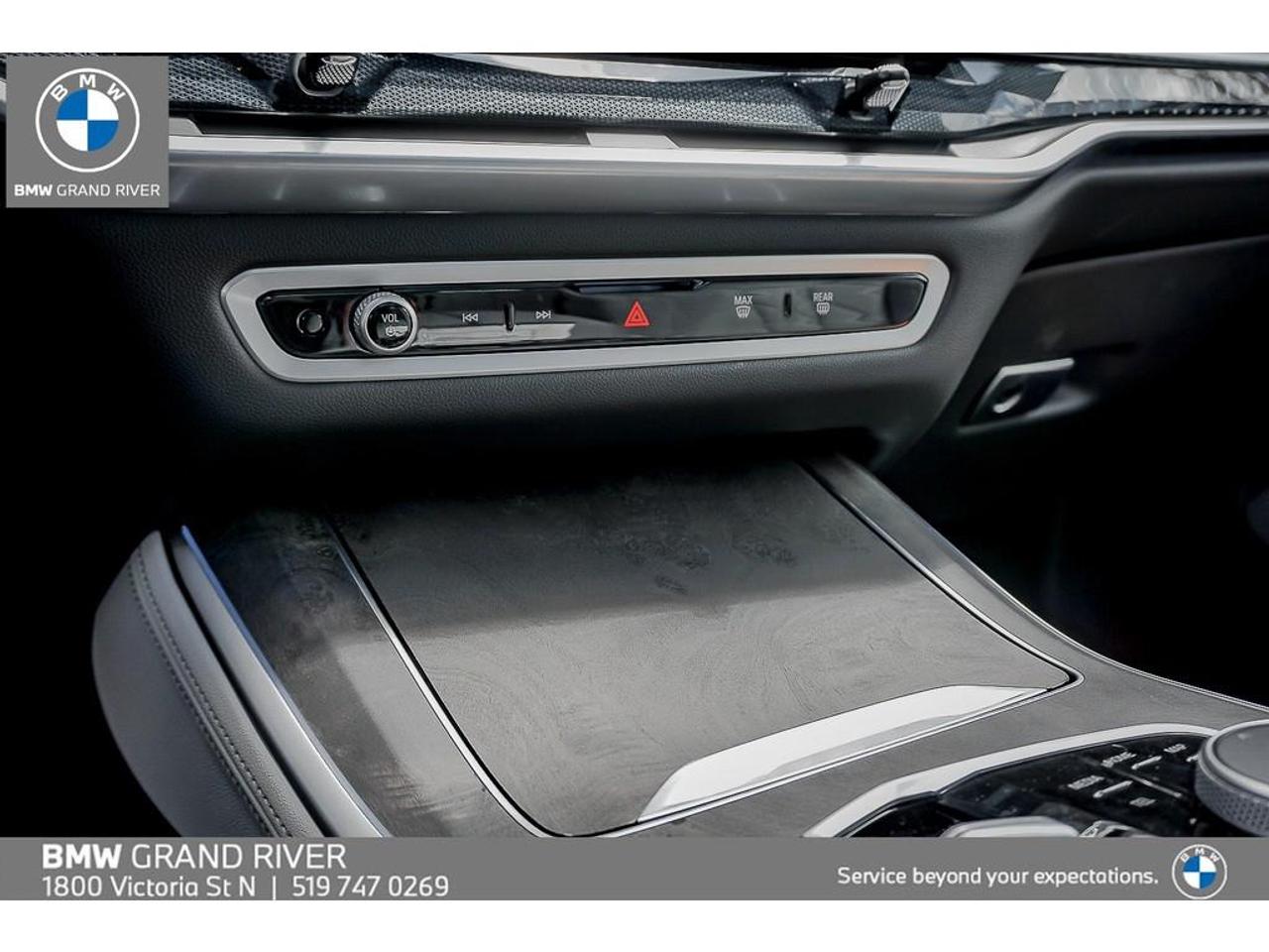 2025 BMW X5 xDrive40i 4dr All-Wheel Drive Sports Activity Vehicle Photo