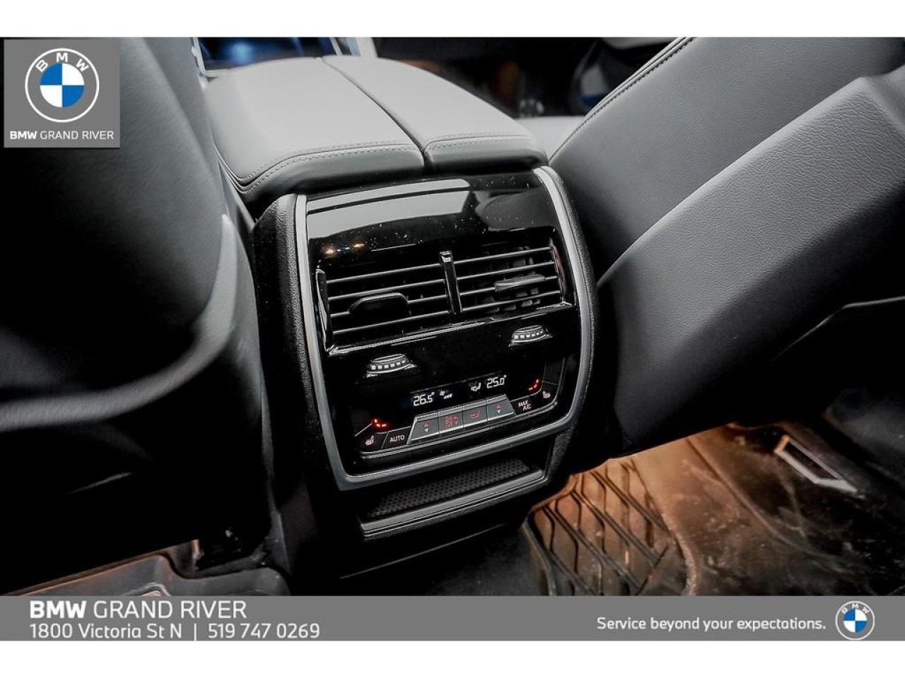 2025 BMW X6 M60i xDrive 4dr All-Wheel Drive Sports Activity Coupe Photo