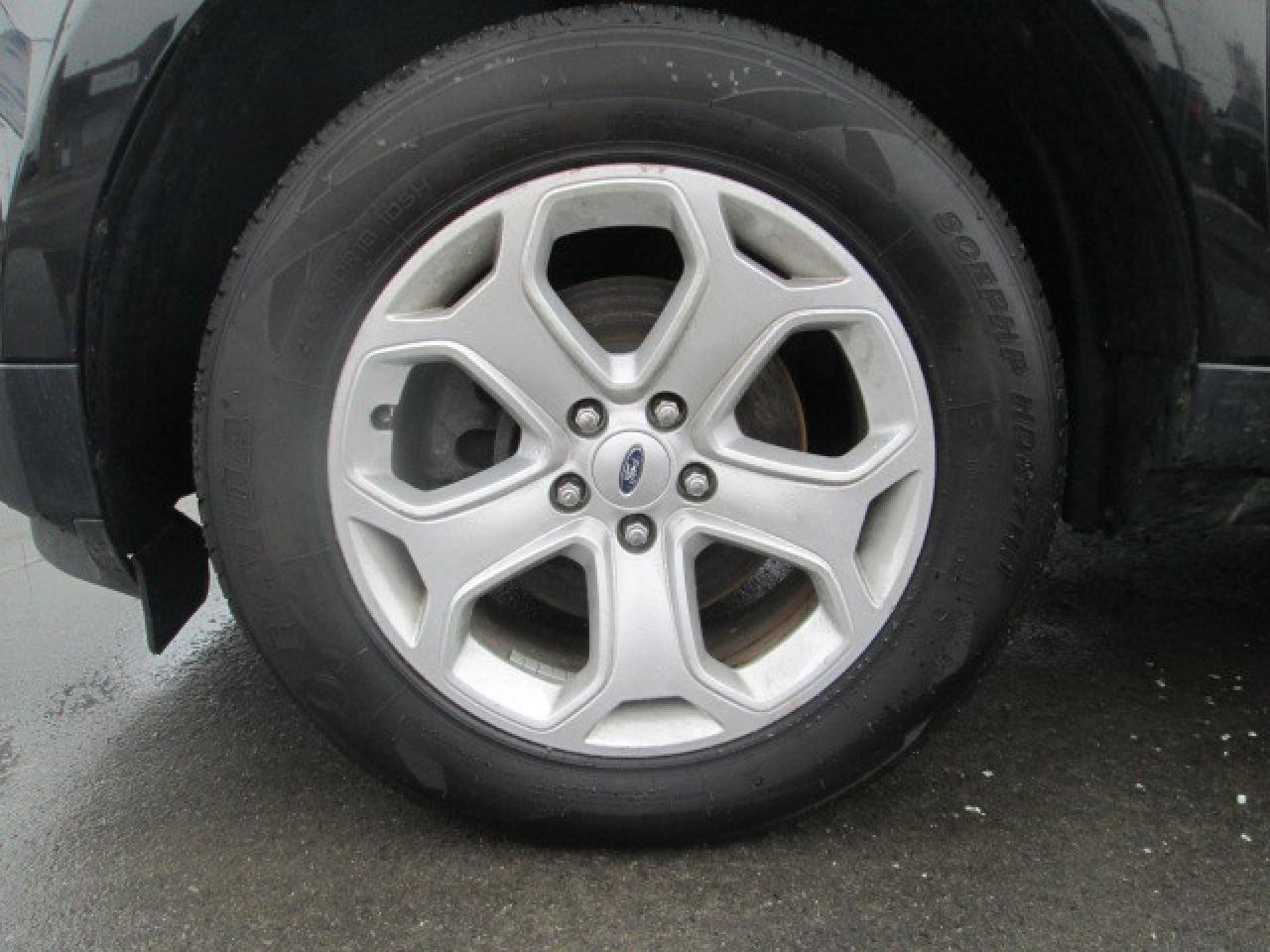 2011 Ford Edge 4dr SEL FWD, Leather, Sun Roof, Navigation Photo