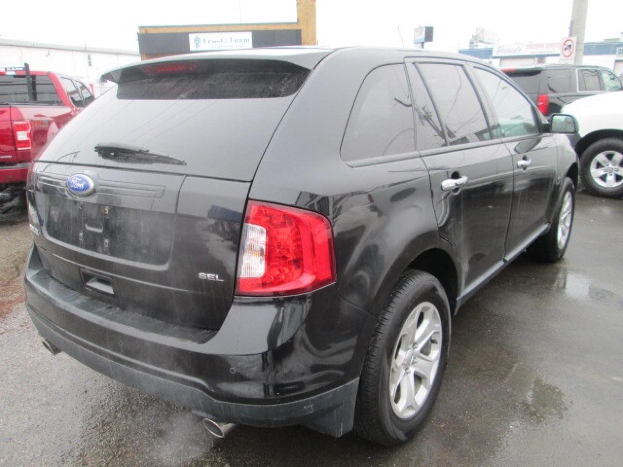 2011 Ford Edge 4dr SEL FWD, Leather, Sun Roof, Navigation Photo