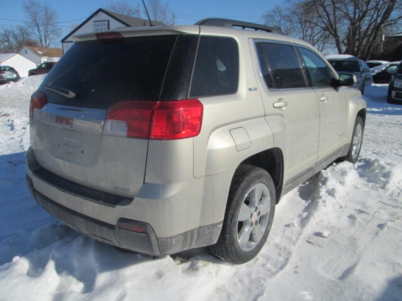 2014 GMC Terrain AWD 4dr SLE-2, Back Up Camera, Heated Seats Photo3