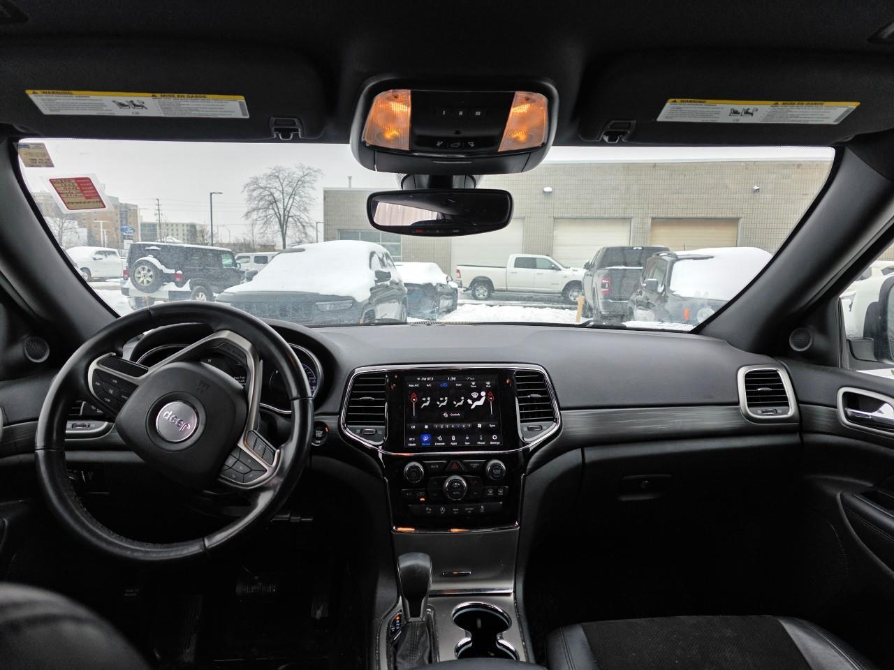 2021 Jeep Grand Cherokee Laredo 4dr 4x4 Photo