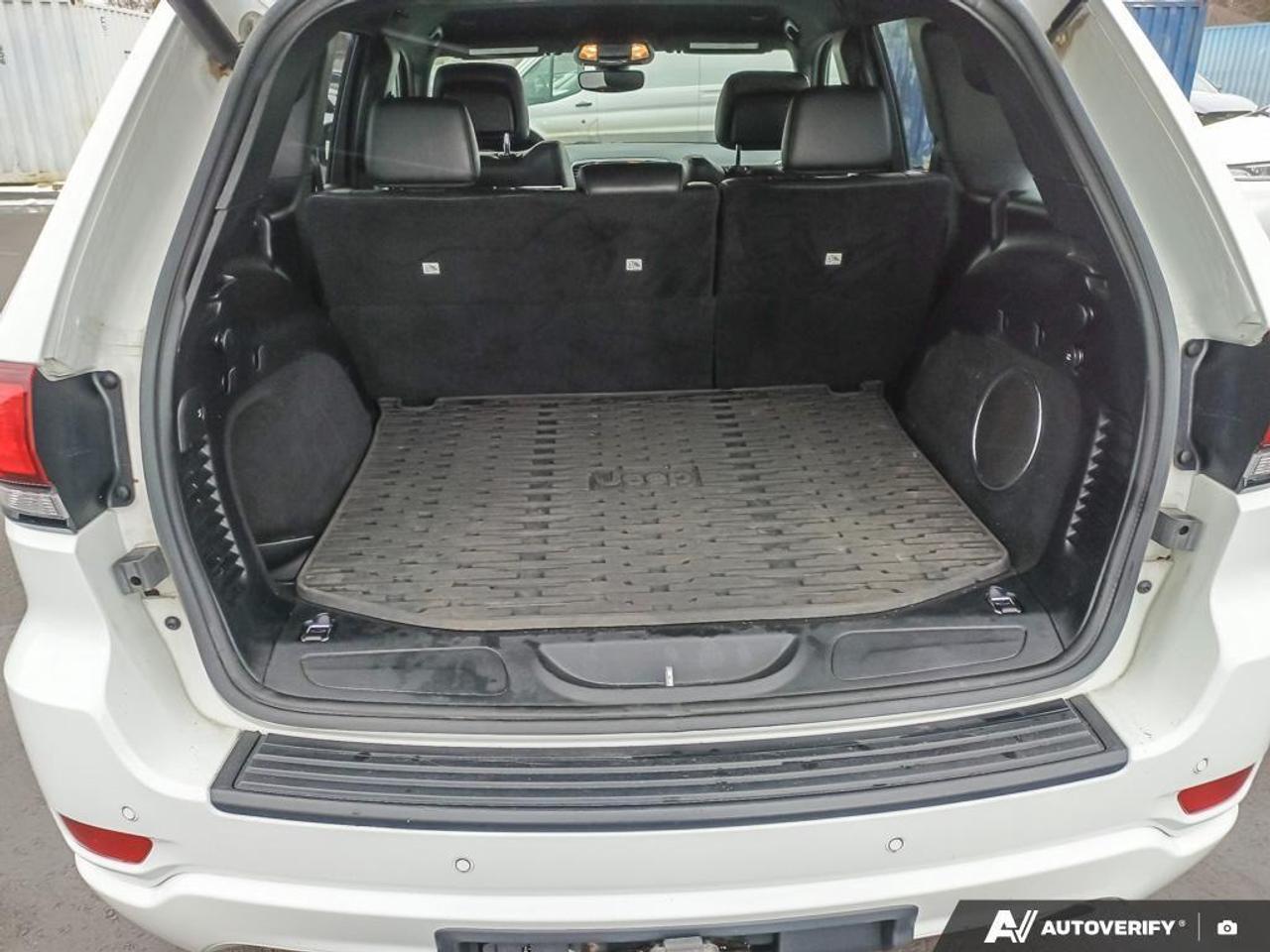 2021 Jeep Grand Cherokee Laredo 4dr 4x4 Photo