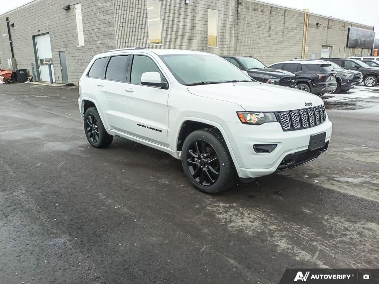 2021 Jeep Grand Cherokee Laredo 4dr 4x4 Photo