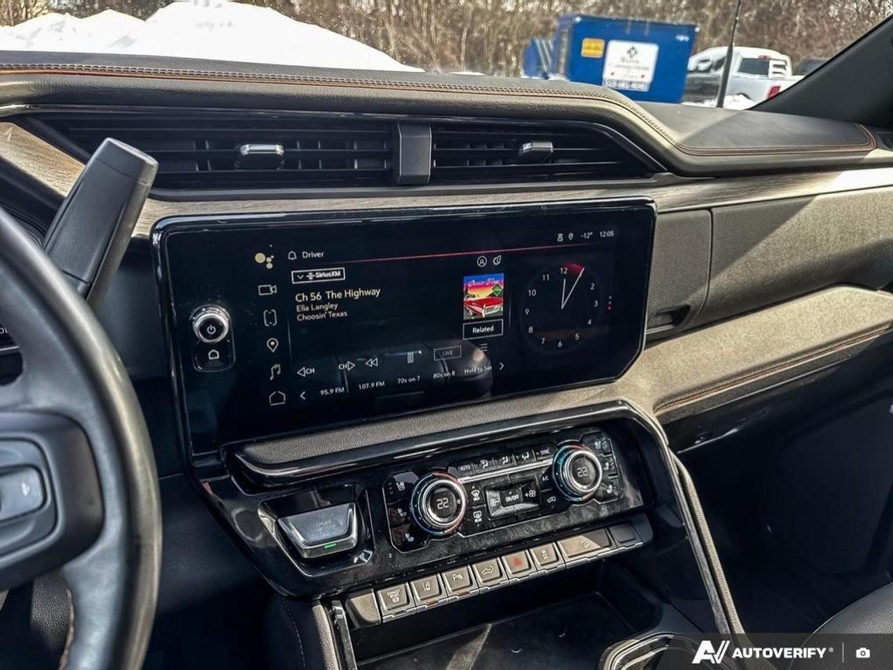 2025 GMC SIERRA 2500HD  Photo