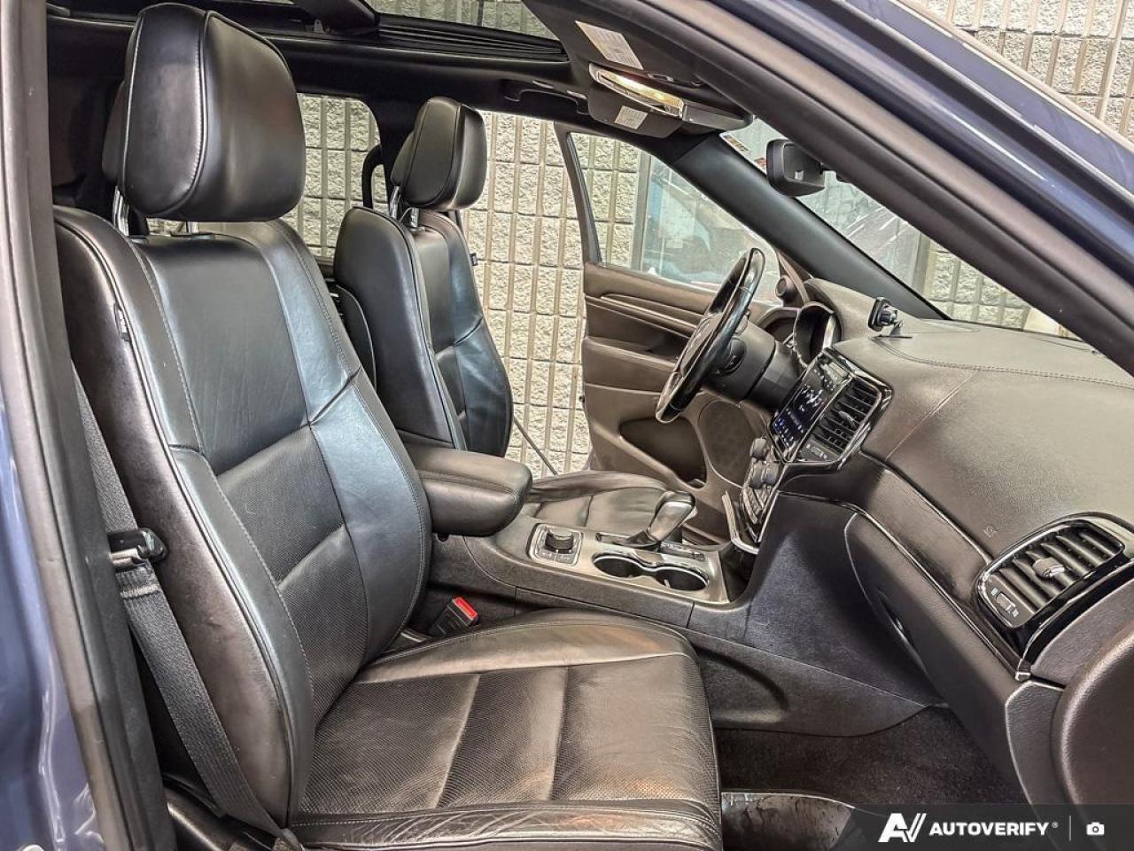 2021 Jeep Grand Cherokee Overland 4dr 4x4 Photo