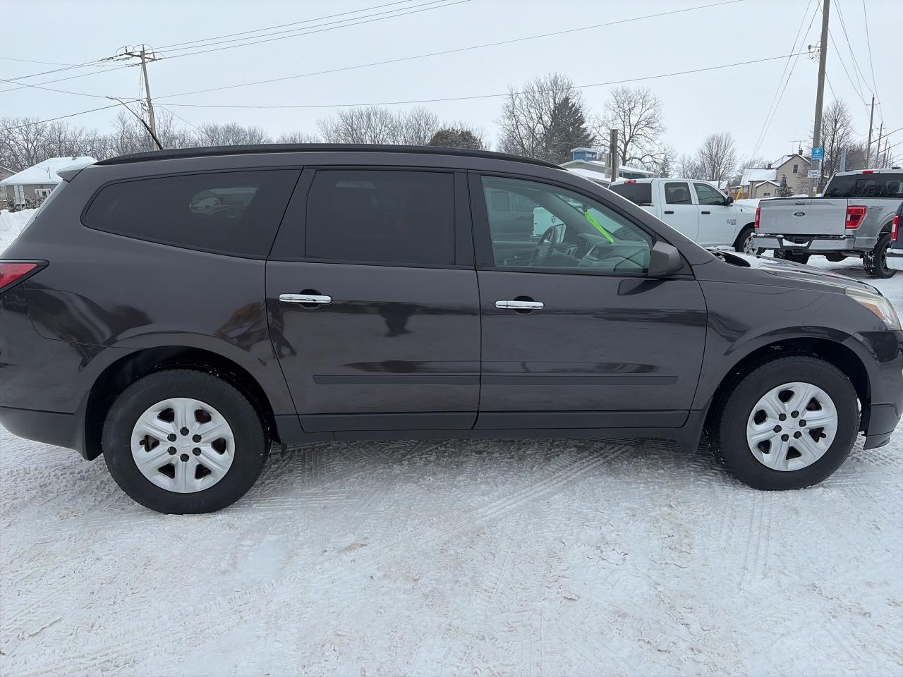 2016 Chevrolet Traverse LS-AWD-7 PASS-VERY CLEAN Photo