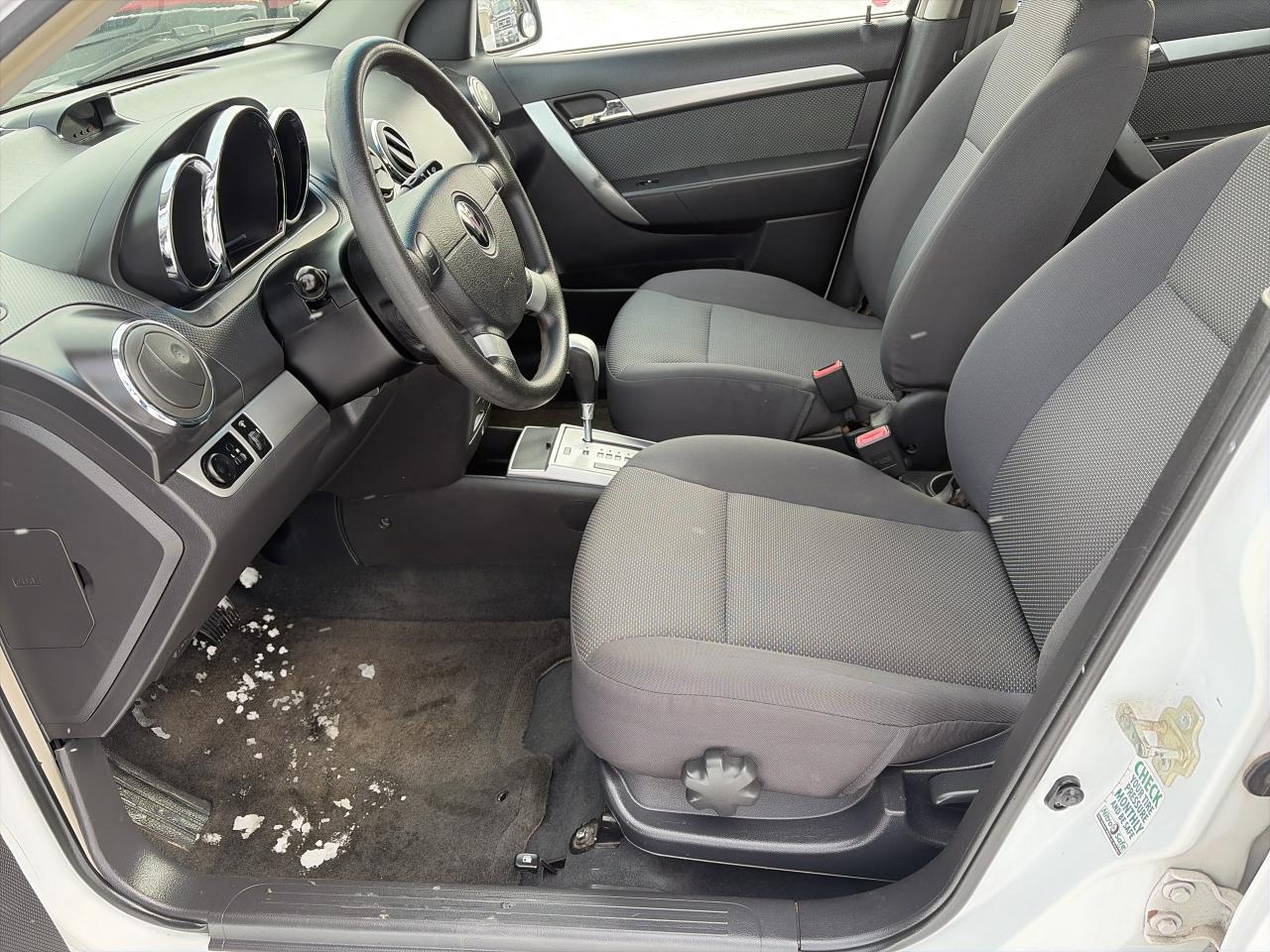 2009 Pontiac G3 Wave ONE OWNER-SE-LOW KM-SUNROOF-CLEAN Photo