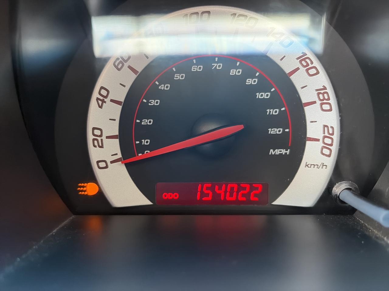 2009 Pontiac G3 Wave ONE OWNER-SE-LOW KM-SUNROOF-CLEAN Photo