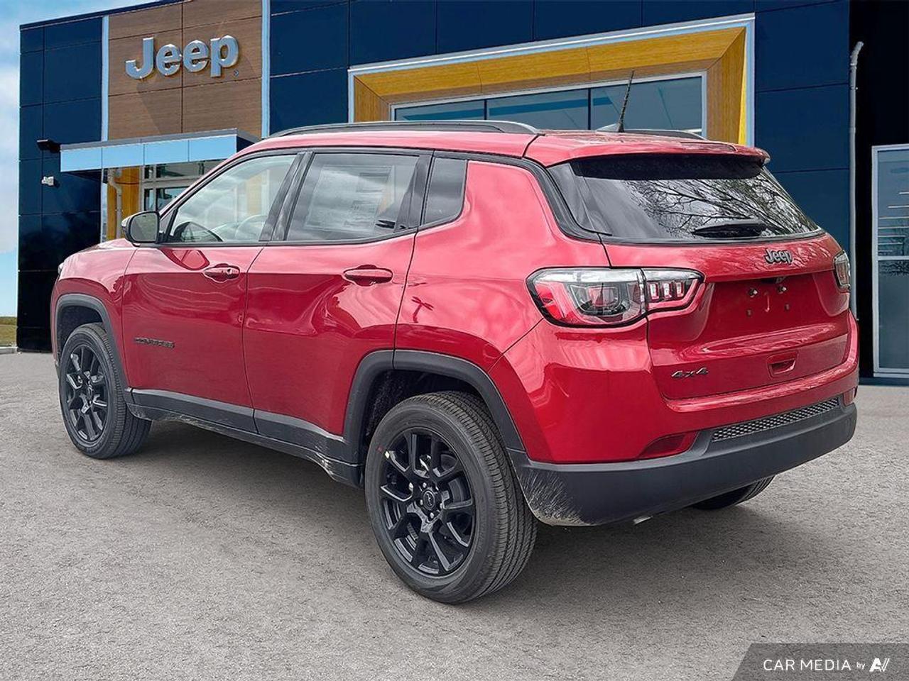 2026 Jeep Compass North 4dr 4x4 Photo3