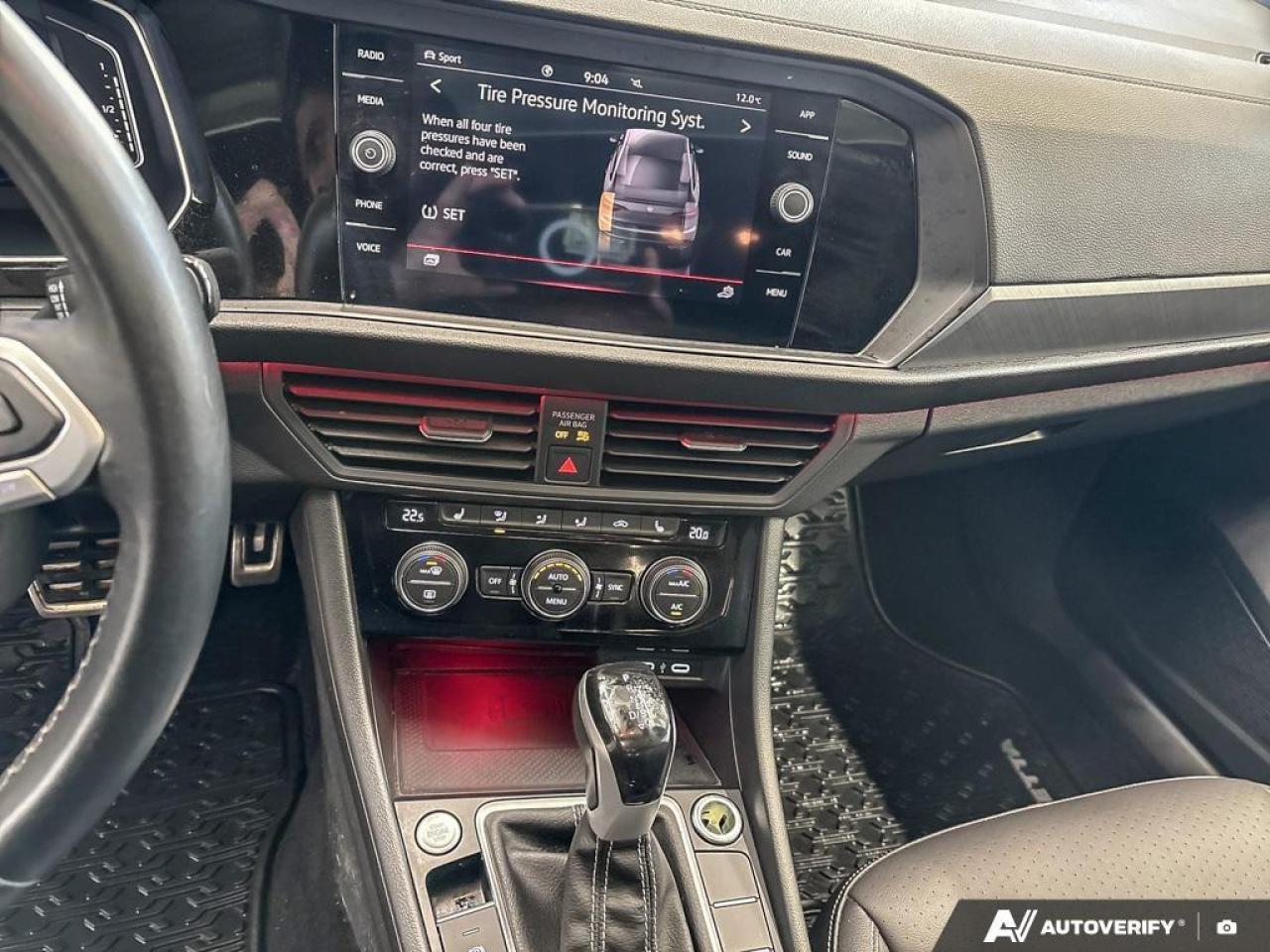 2024 Volkswagen Jetta Comfortline (A8) 4dr Sedan Photo