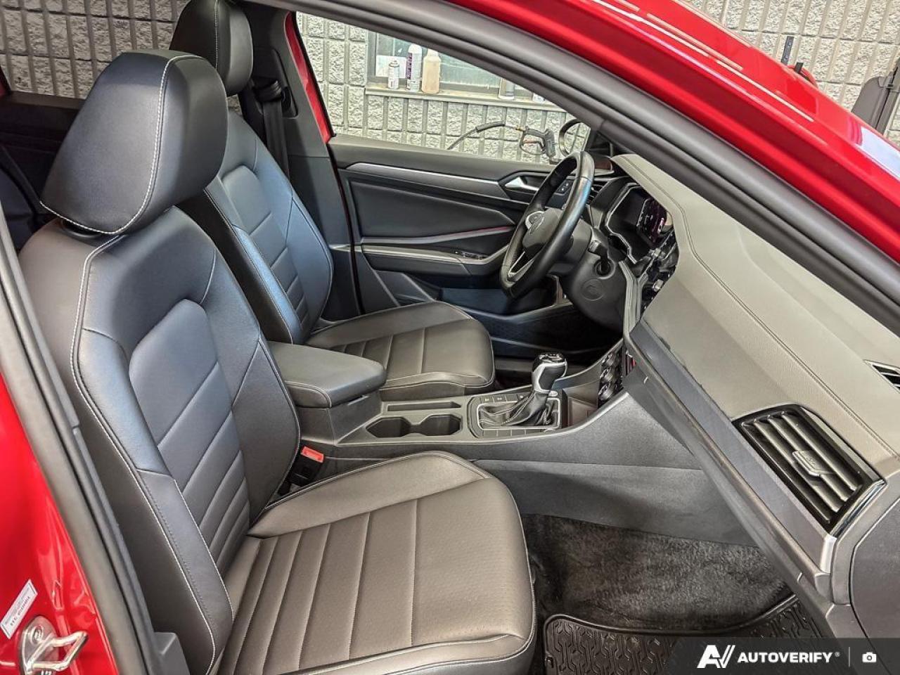 2024 Volkswagen Jetta Comfortline (A8) 4dr Sedan Photo