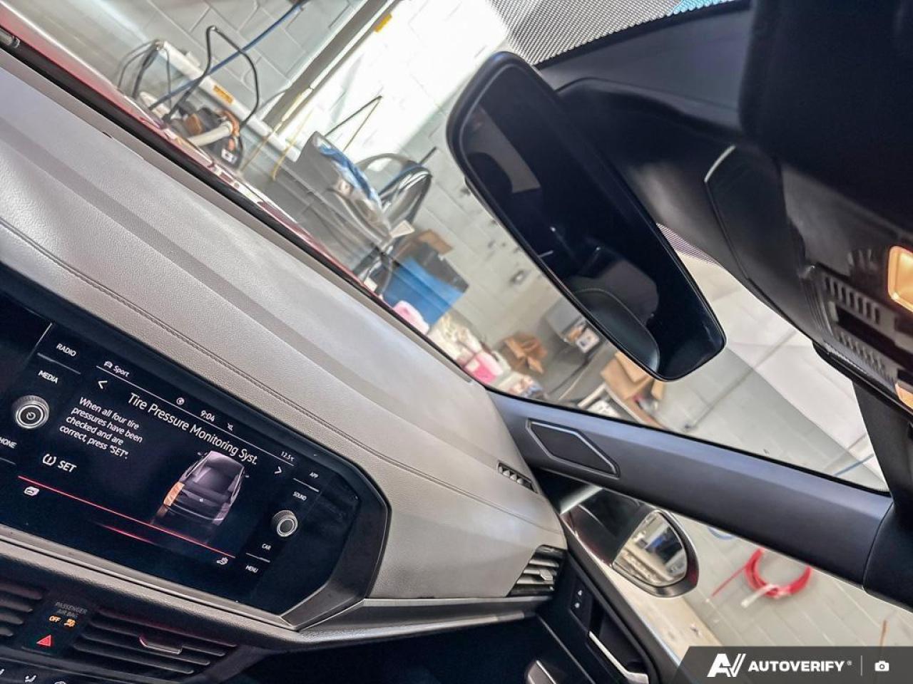 2024 Volkswagen Jetta Comfortline (A8) 4dr Sedan Photo