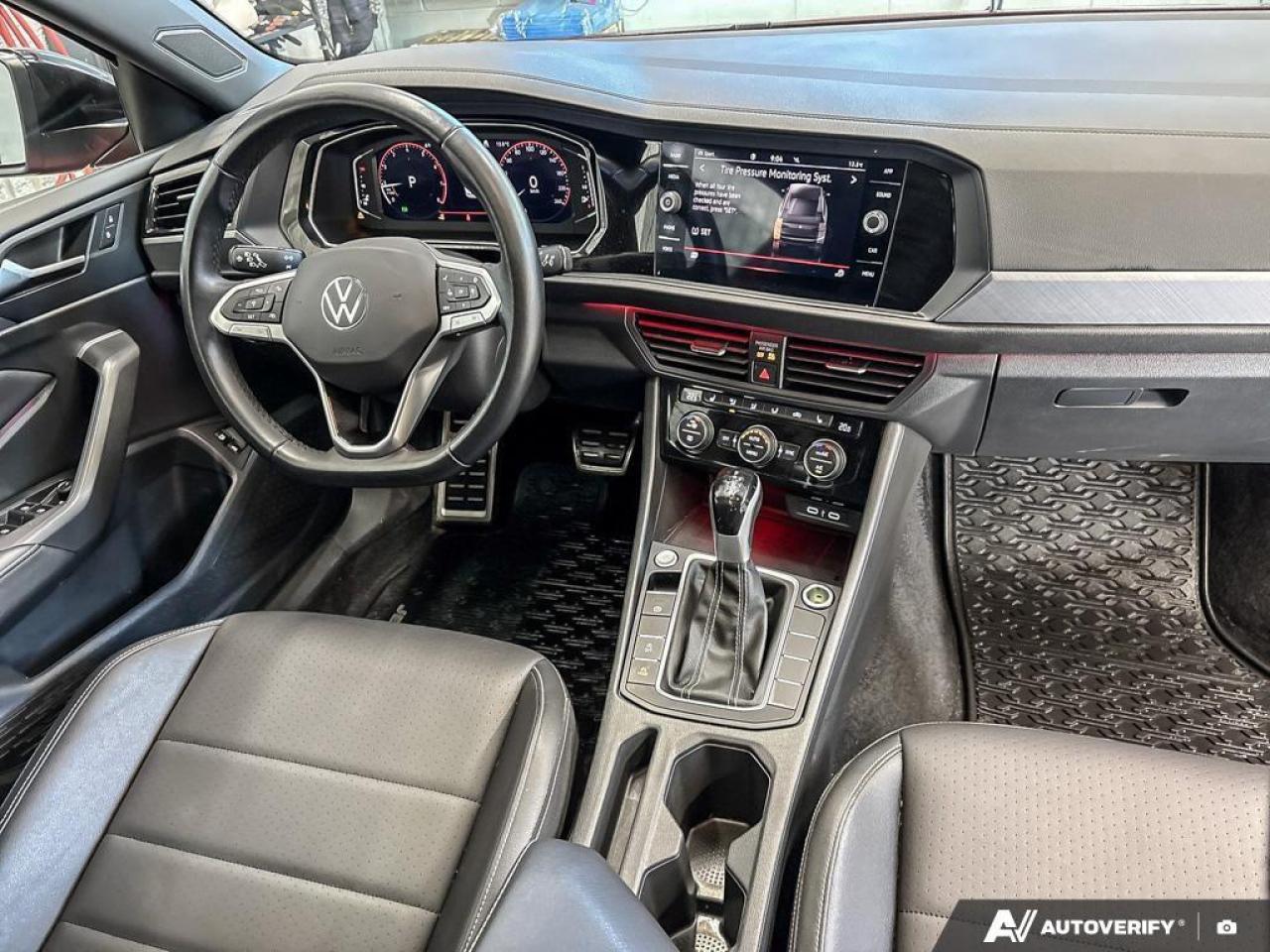 2024 Volkswagen Jetta Comfortline (A8) 4dr Sedan Photo