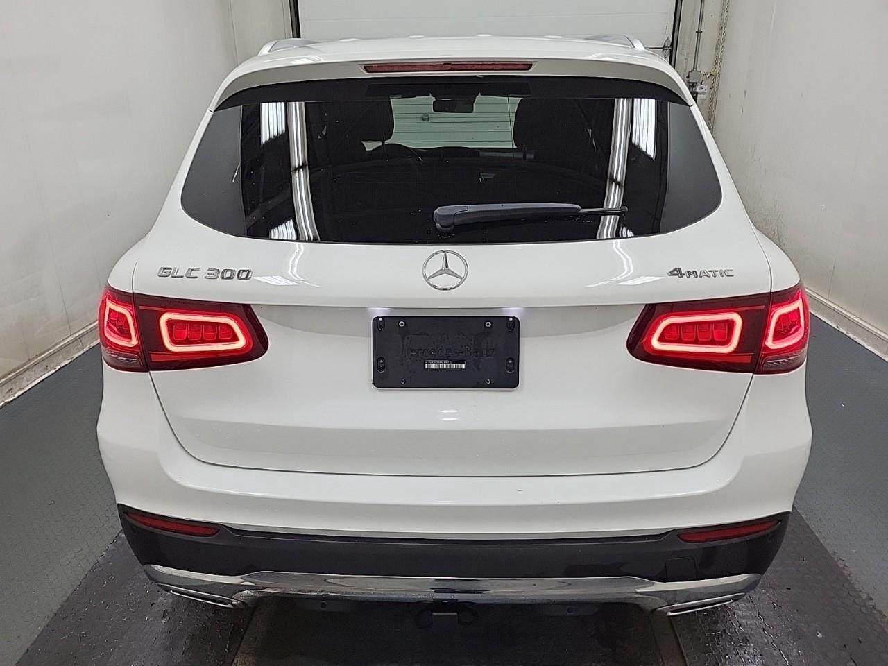 2022 Mercedes-Benz GLC 300 Base GLC 300 4dr All-Wheel Drive Photo3