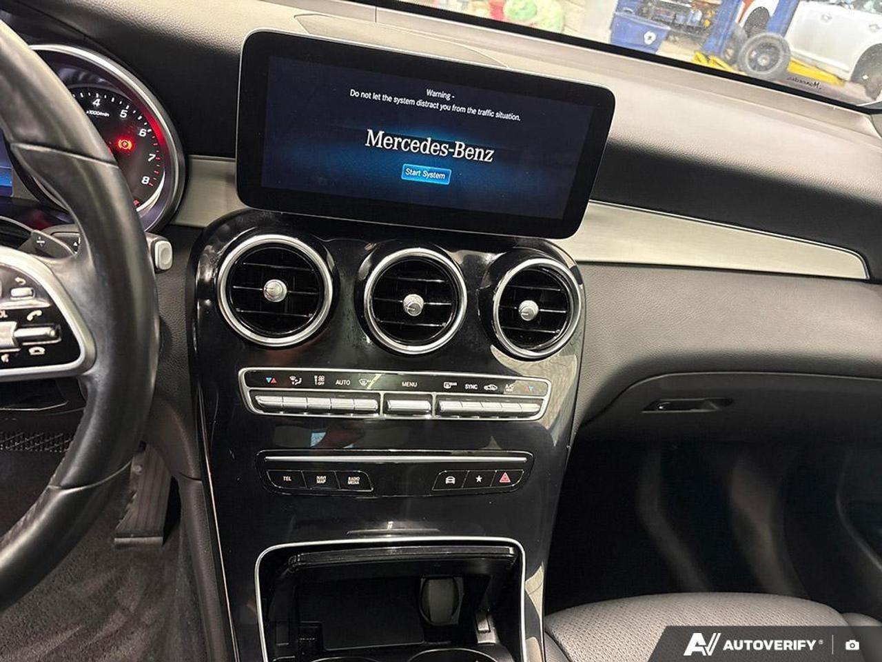 2022 Mercedes-Benz GLC 300 Base GLC 300 4dr All-Wheel Drive Photo