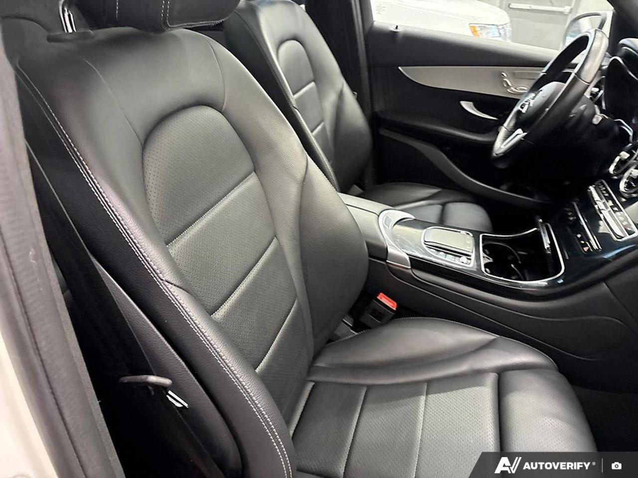 2022 Mercedes-Benz GLC 300 Base GLC 300 4dr All-Wheel Drive Photo