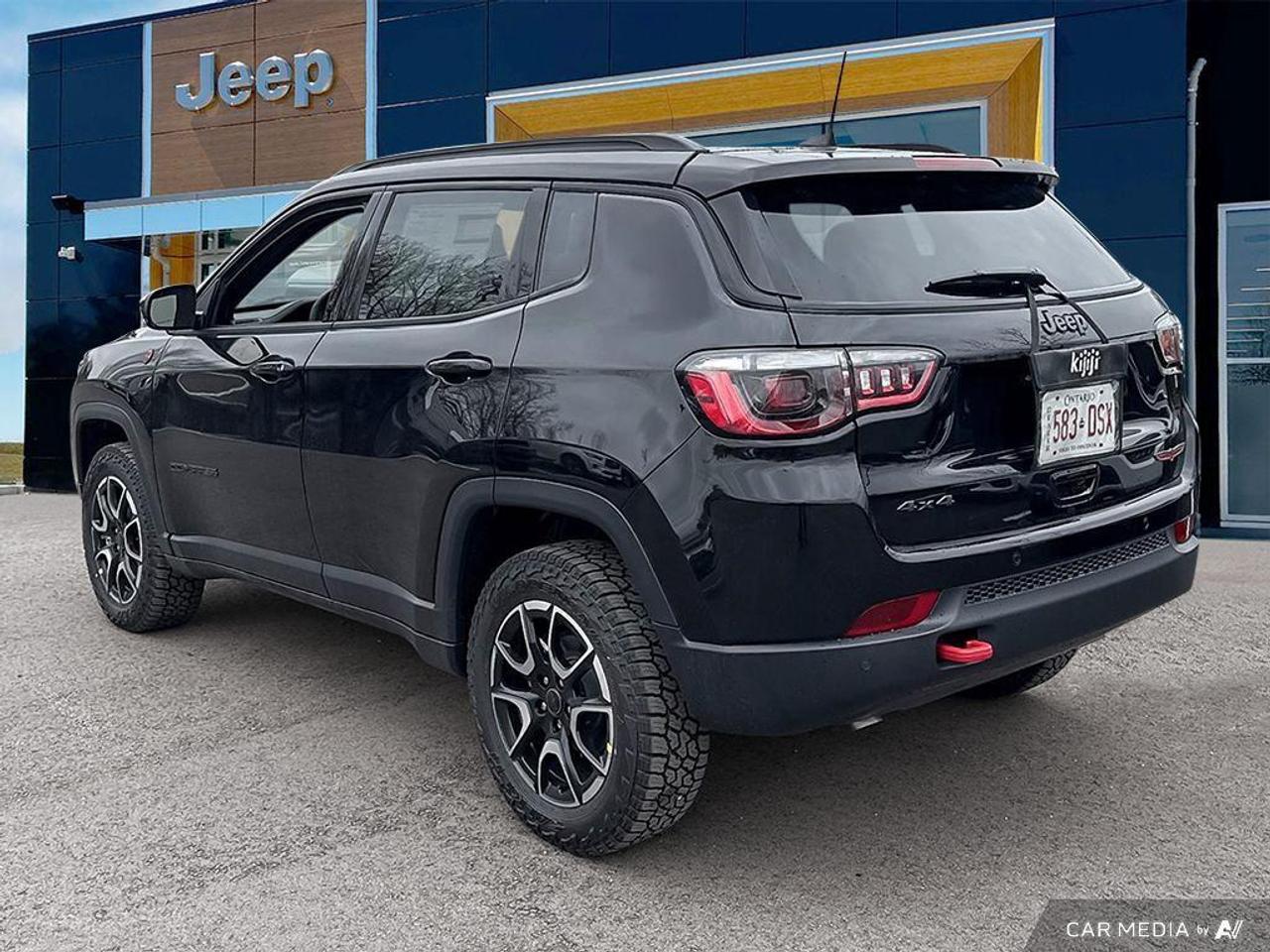 2026 Jeep Compass Trailhawk 4dr 4x4 Photo