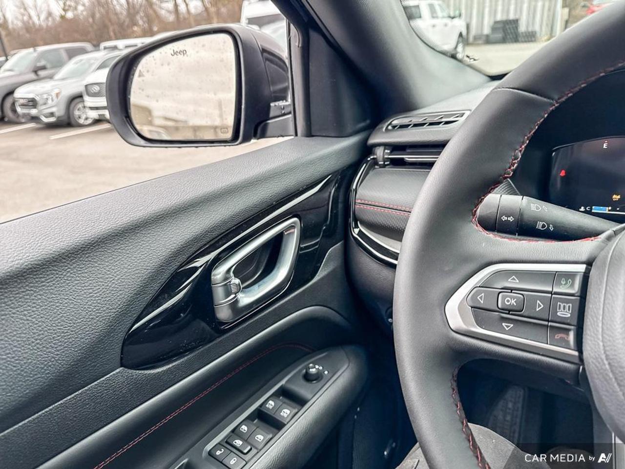 2026 Jeep Compass Trailhawk 4dr 4x4 Photo