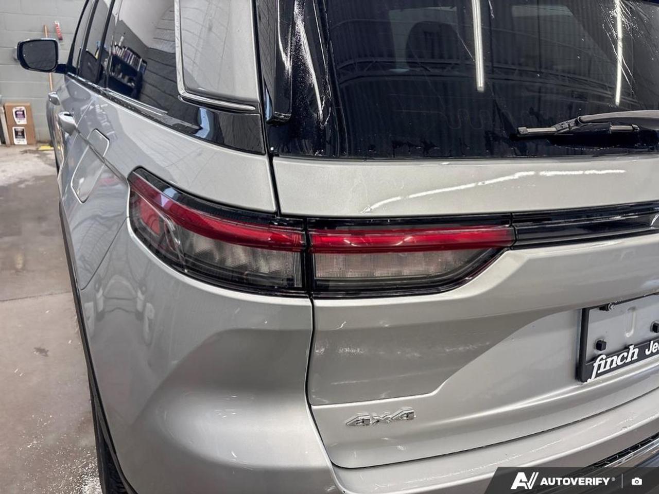 2022 Jeep Grand Cherokee Limited 4dr 4x4 Photo