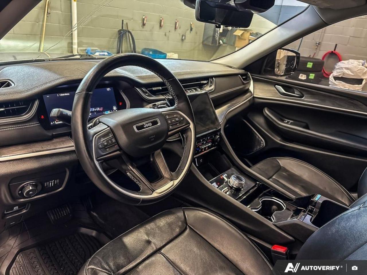 2022 Jeep Grand Cherokee Limited 4dr 4x4 Photo