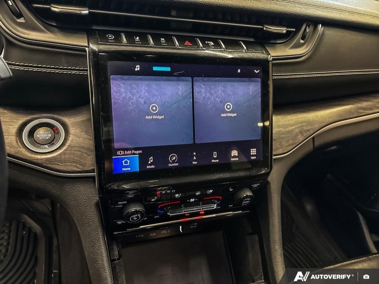 2022 Jeep Grand Cherokee Limited 4dr 4x4 Photo