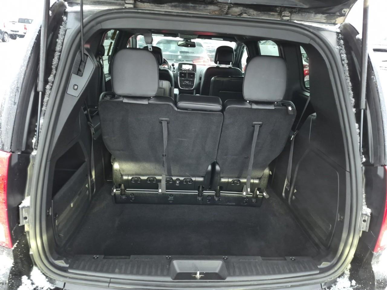 2020 Dodge Grand Caravan Premium Plus Passenger Van Photo