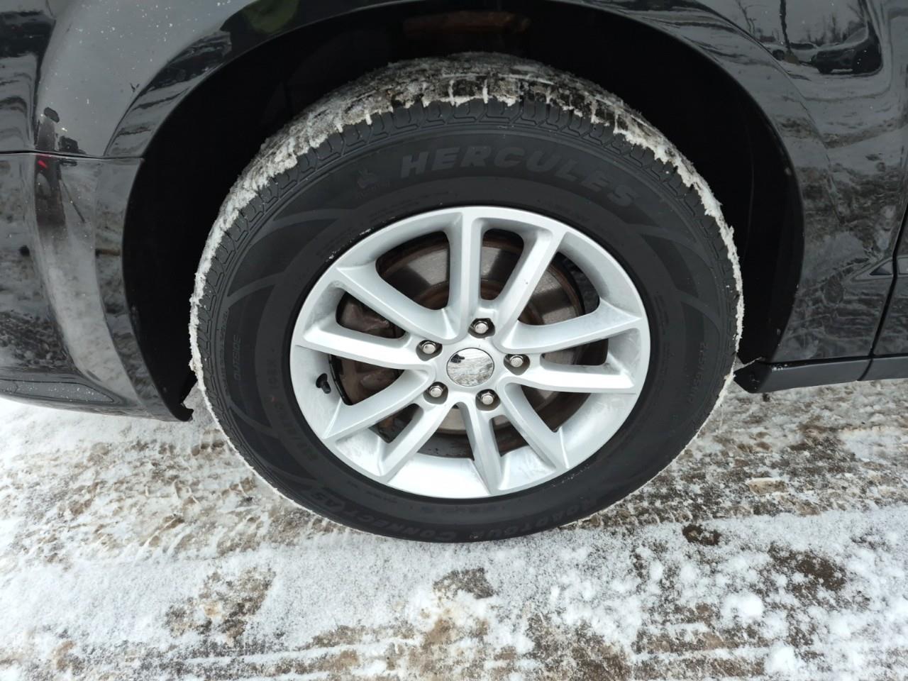 2020 Dodge Grand Caravan Premium Plus Passenger Van Photo