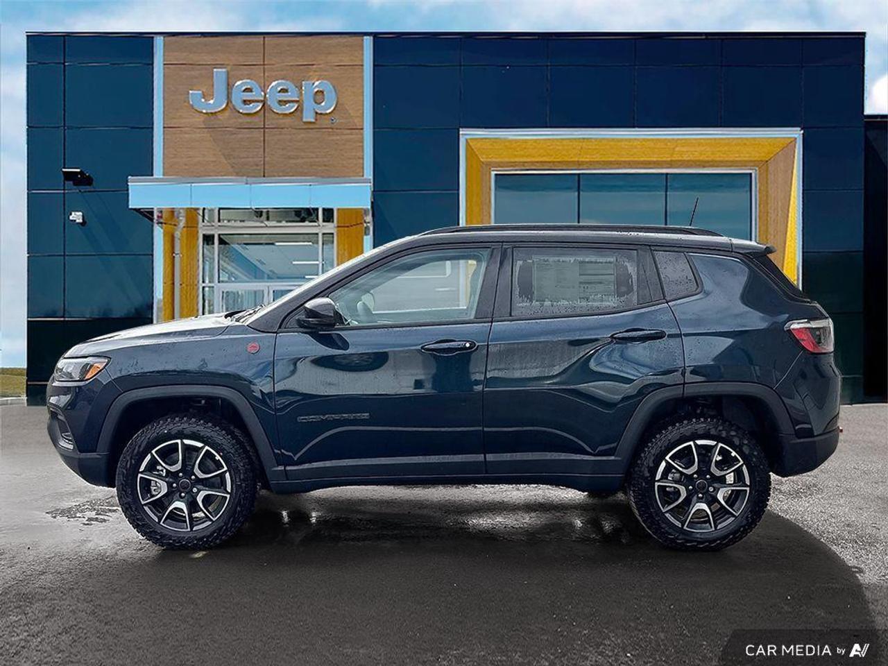 2026 Jeep Compass Trailhawk 4dr 4x4 Photo