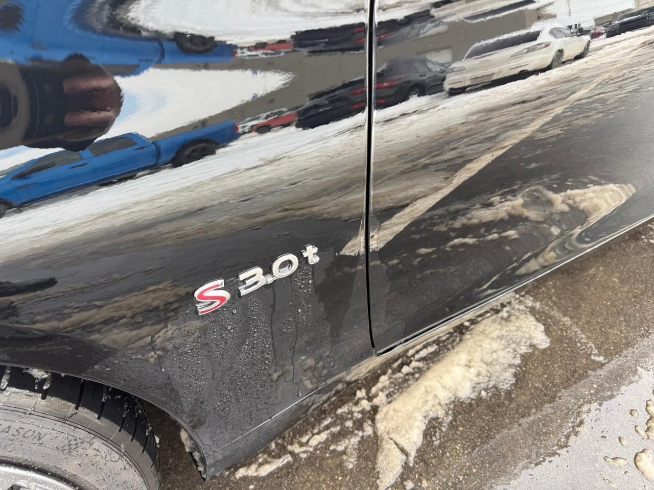 2017 Infiniti Q50 3.0t Red Sport 400 (A7) 4dr All-Wheel Drive Sedan Photo