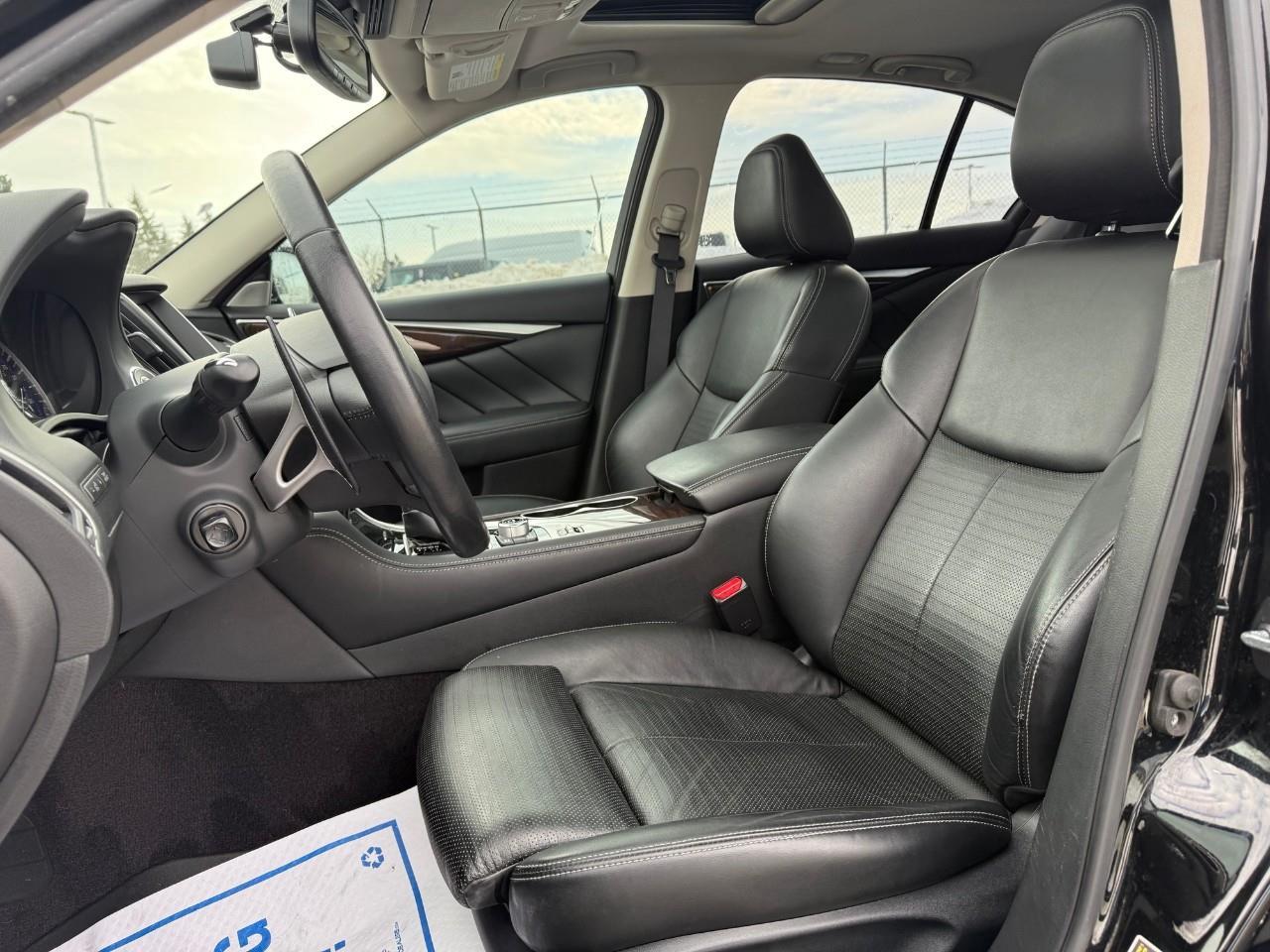 2017 Infiniti Q50 3.0t Red Sport 400 (A7) 4dr All-Wheel Drive Sedan Photo