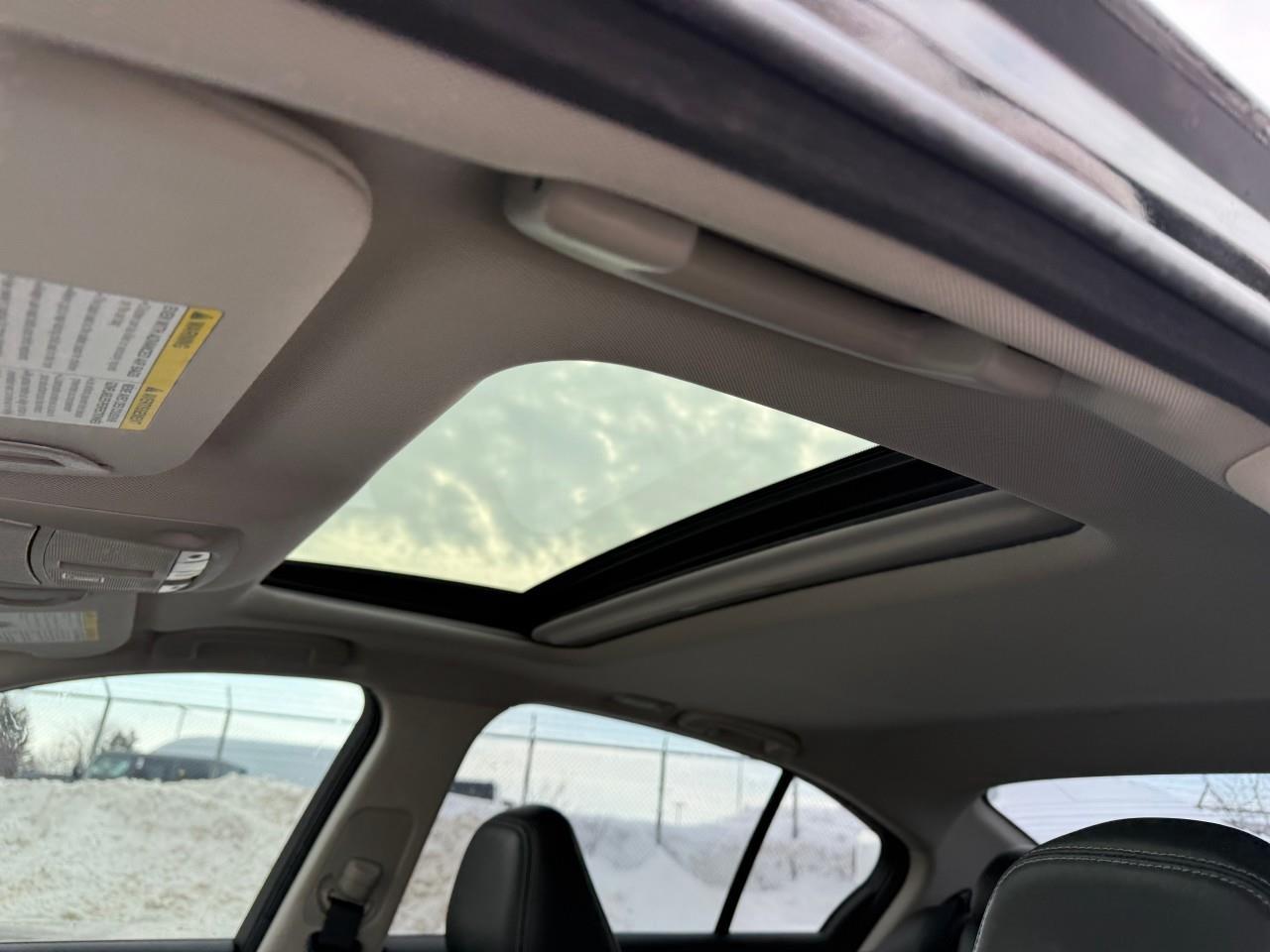 2017 Infiniti Q50 3.0t Red Sport 400 (A7) 4dr All-Wheel Drive Sedan Photo