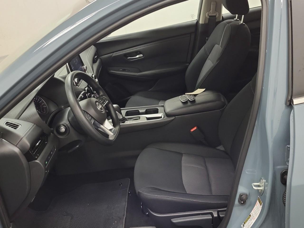 2025 Nissan Sentra SV 4DR SEDAN Photo