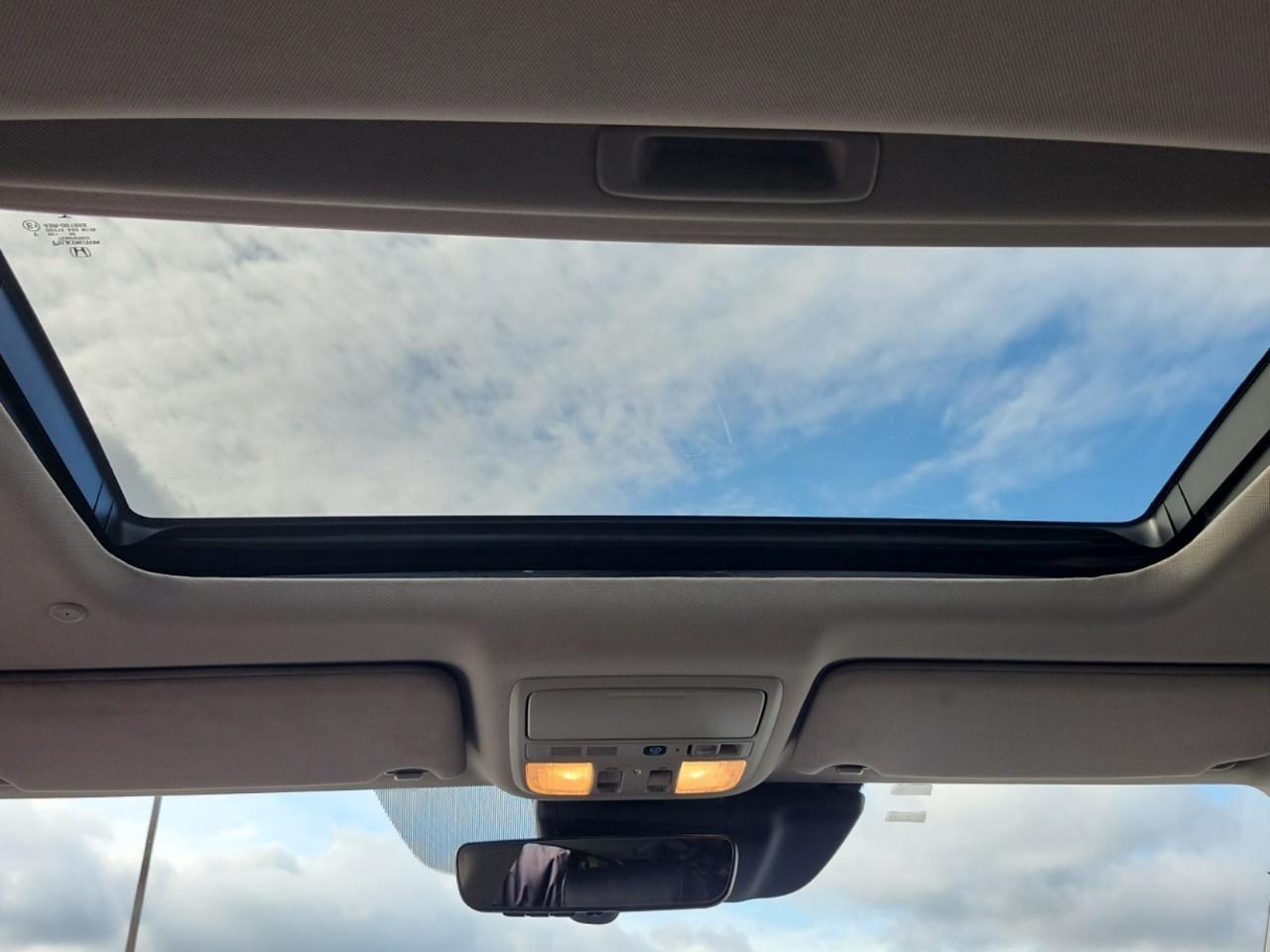 2020 Honda Accord Touring 1.5T 4dr Sedan Photo