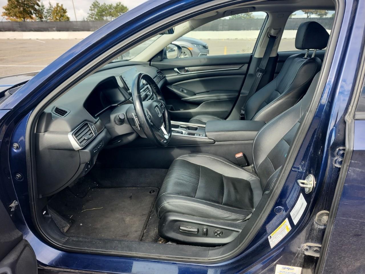 2020 Honda Accord Touring 1.5T 4dr Sedan Photo