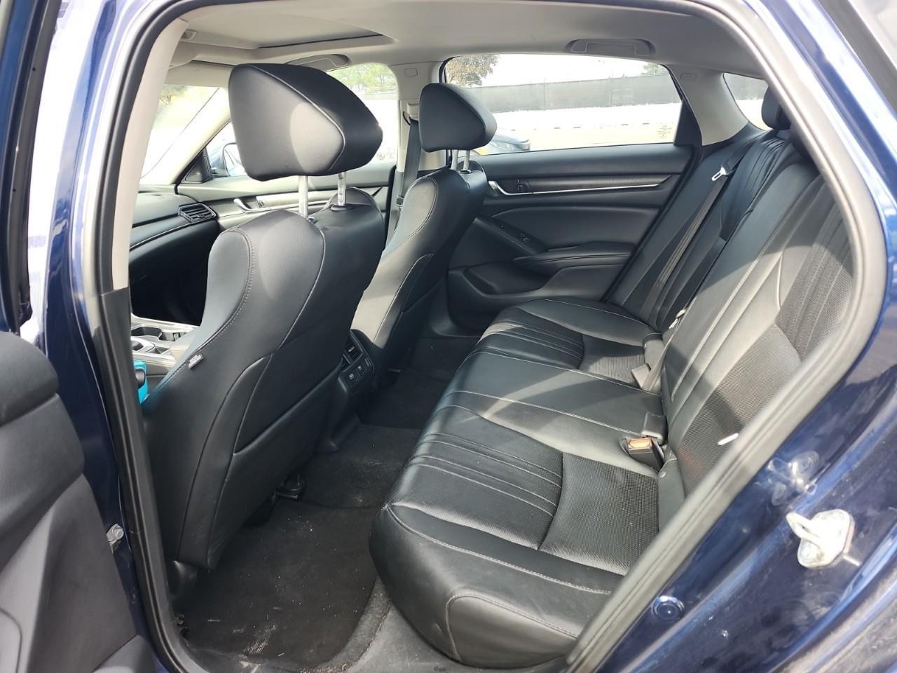 2020 Honda Accord Touring 1.5T 4dr Sedan Photo