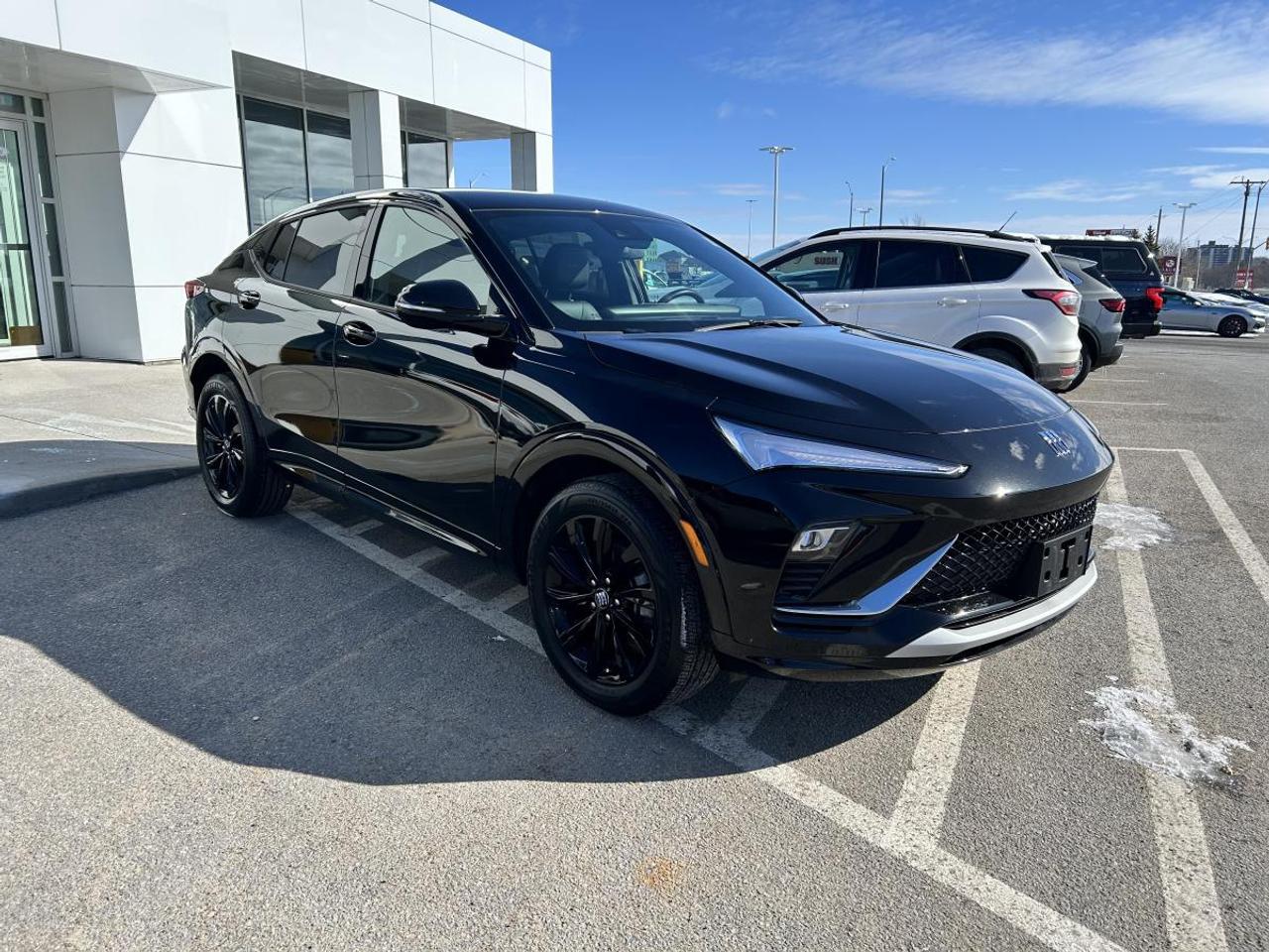 2024 Buick Envista Sport Touring Photo2