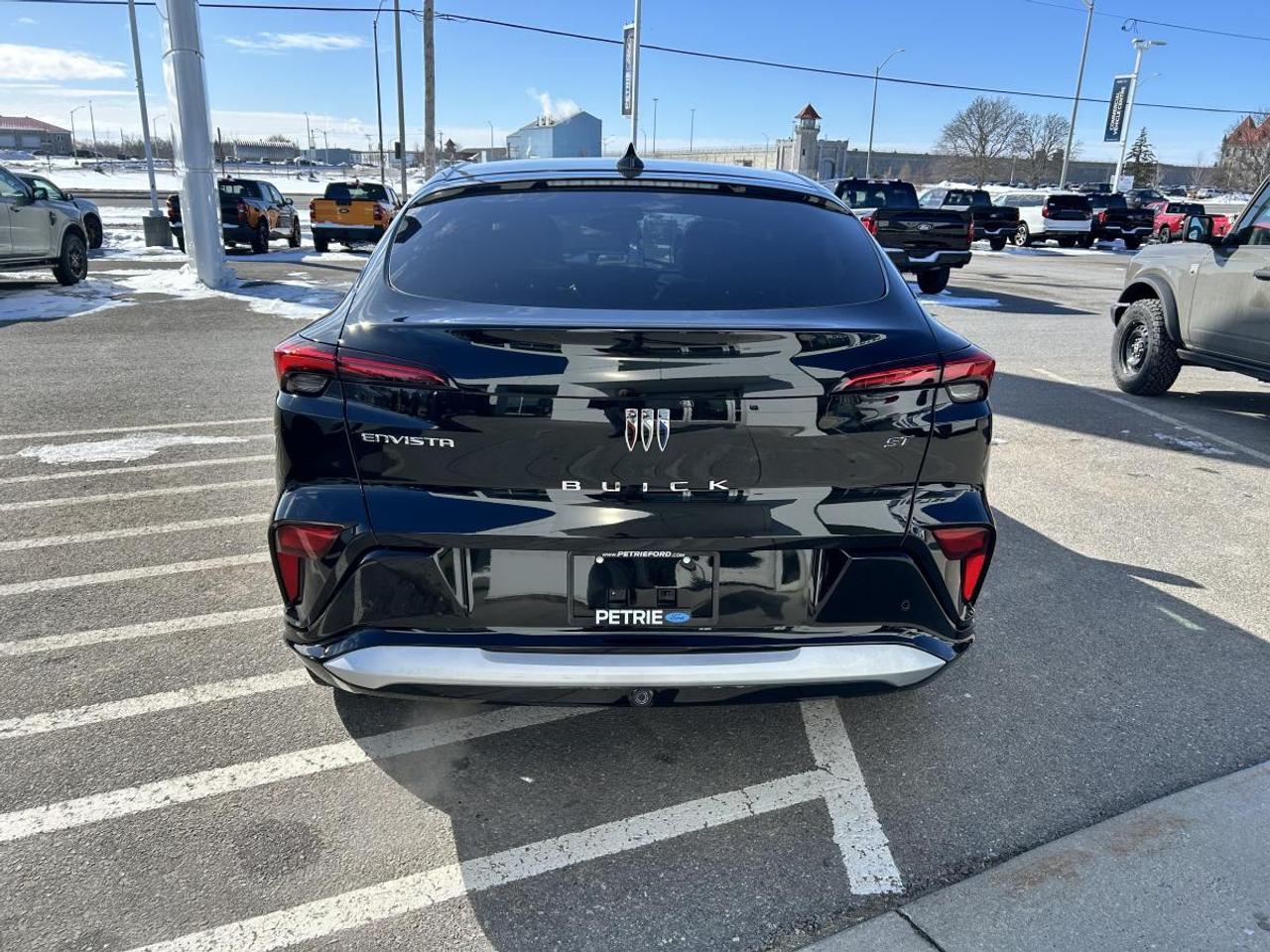 2024 Buick Envista Sport Touring Photo