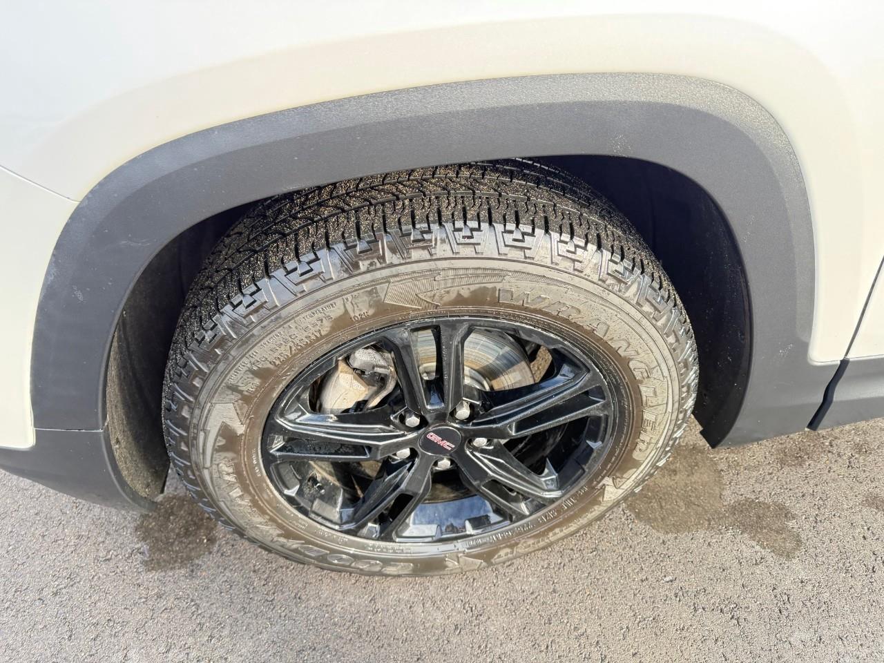 2022 GMC Terrain AT4 All-Wheel Drive Photo