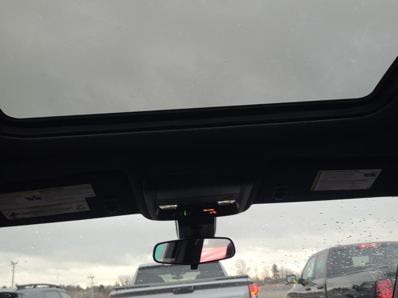 2022 Chevrolet Equinox RS All-Wheel Drive Photo